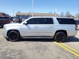 Used 2015 GMC Yukon XL Denali w/ Touring Package image 2