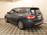 Used 2015 Nissan Pathfinder S image 3