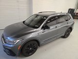 Used 2022 Volkswagen Tiguan SE R-Line image 3
