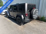 Used 2017 Jeep Wrangler Unlimited Sahara image 2