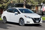 Used 2021 Nissan Versa SV image 2