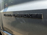 Used 2018 Jeep Grand Cherokee Altitude image 4