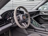 Used 2025 Porsche Taycan image 4