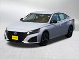 Used 2023 Nissan Altima 2.5 SR image 3