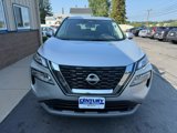 Used 2023 Nissan Rogue SV image 2