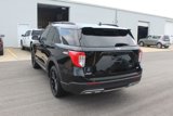 Used 2020 Ford Explorer XLT w/ Equipment Group 202A image 4