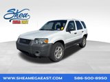 Used 2005 Ford Escape XLT image 1