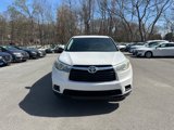 Used 2016 Toyota Highlander LE image 2