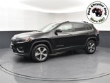 Used 2019 Jeep Cherokee Limited image 3