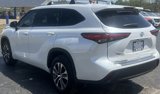 Used 2022 Toyota Highlander XLE image 6