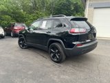 Used 2023 Jeep Cherokee Altitude Lux image 4