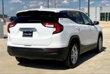 Used 2024 GMC Terrain SLE image 2