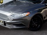 Used 2018 Ford Fusion SE image 2