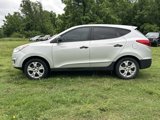 Used 2013 Hyundai Tucson GL image 3