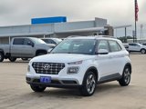 Used 2023 Hyundai Venue SEL image 2
