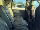 Used 2004 Ford Expedition XLT image 5
