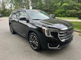 Used 2023 GMC Terrain SLT w/ Infotainment Package II image 2