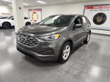 Used 2019 Ford Edge SE image 3