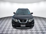Used 2018 Nissan Rogue SL image 2