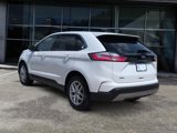 Used 2023 Ford Edge SEL image 4