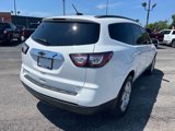 Used 2017 Chevrolet Traverse LT w/ Style and Technology Package image 5