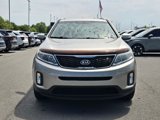 Used 2015 Kia Sorento LX image 4