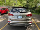 Used 2017 Hyundai Santa Fe Sport image 4