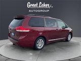 Used 2014 Toyota Sienna XLE image 5