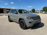 Used 2021 Jeep Grand Cherokee Laredo X image 3