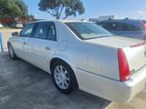 Used 2009 Cadillac DTS image 4
