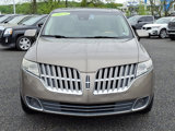 Used 2012 Lincoln MKT AWD image 2