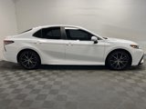 Used 2023 Toyota Camry SE image 2