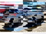 Used 2023 Hyundai Santa Fe Limited image 2