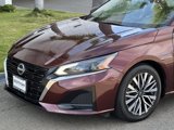 Used 2023 Nissan Altima 2.5 SV image 2