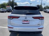 Used 2023 Mitsubishi Outlander SE Black Edition image 4