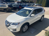 Used 2018 Nissan Rogue SV w/ Sun & Sound Touring Package image 4