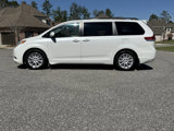 Used 2011 Toyota Sienna Limited image 2