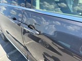 Used 2017 Chrysler Pacifica Limited image 4