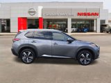 Used 2023 Nissan Rogue Platinum image 2