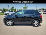 Used 2022 Chevrolet Trax LT w/ LT Convenience Package image 2