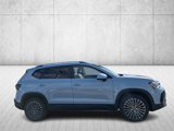 New 2025 Volkswagen Taos SE image 4