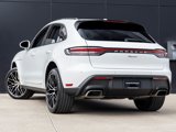 Certified 2025 Porsche Macan image 3