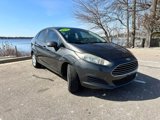 Used 2015 Ford Fiesta SE image 3