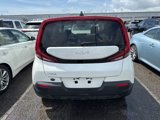 Used 2022 Kia Soul LX image 4