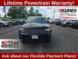 Used 2017 Jeep Grand Cherokee Altitude image 3