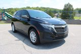 Used 2022 Chevrolet Equinox LS w/ LS Convenience Package image 2