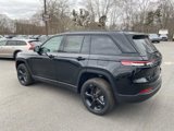 New 2025 Jeep Grand Cherokee Altitude image 4