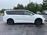 Used 2019 Chrysler Pacifica Touring Plus w/ S Appearance Package image 6