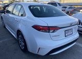 Used 2022 Toyota Corolla LE image 5