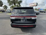 Used 2022 Lincoln Navigator Reserve image 5
